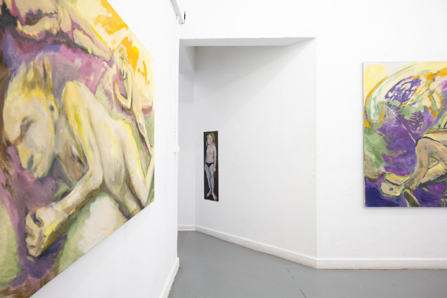 Painting by Fanny Fermelin in the middle and Maria Storm-Gran to both sidesPhotographed by Luis Maria Sulzmann
